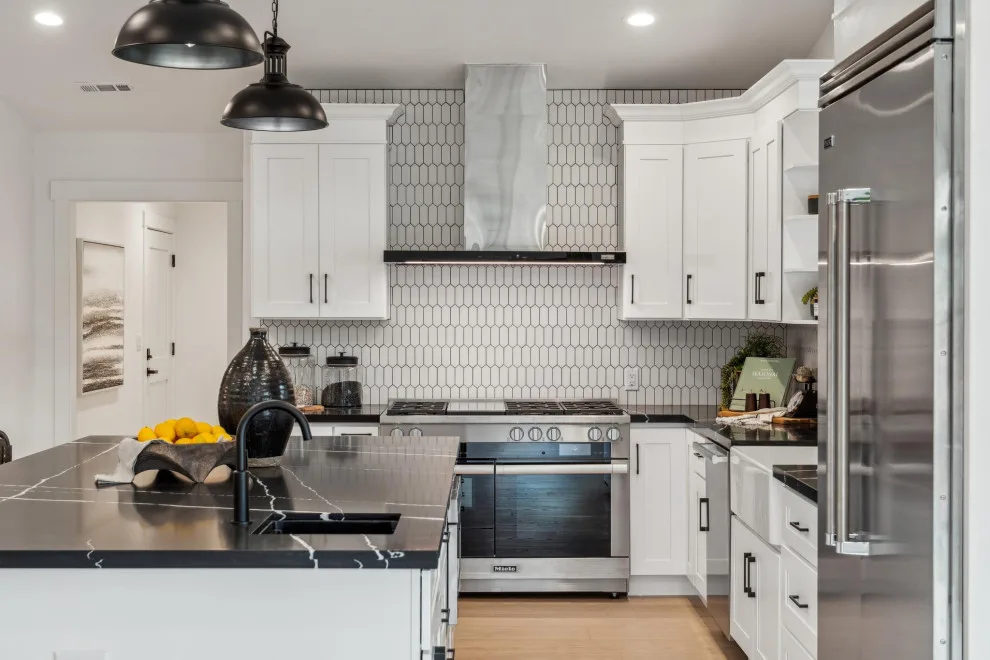 431 Ross Way Sacramento CA by REI Signature Homes Inc. - Photo 41