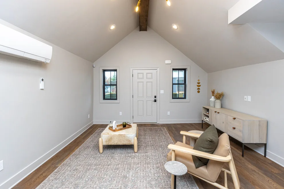 573 North Limestone - Post-Completion by J. Parrish Builders - Photo 20