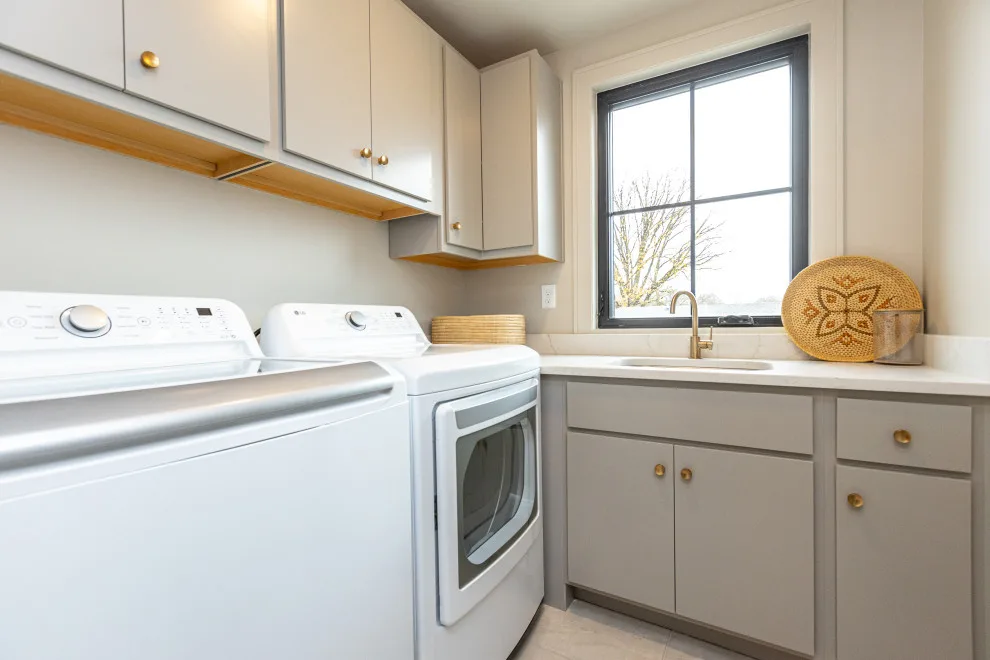 573 North Limestone - Post-Completion by J. Parrish Builders - Photo 3