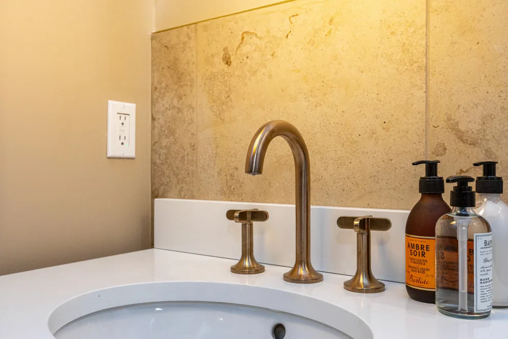 573 North Limestone - Post-Completion by J. Parrish Builders - Photo 10
