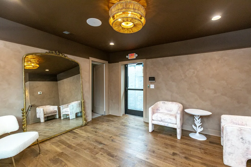 573 North Limestone - Post-Completion by J. Parrish Builders - Photo 31