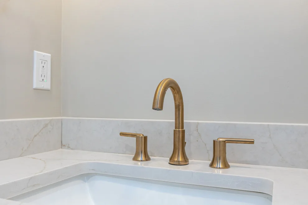 573 North Limestone - Post-Completion by J. Parrish Builders - Photo 21
