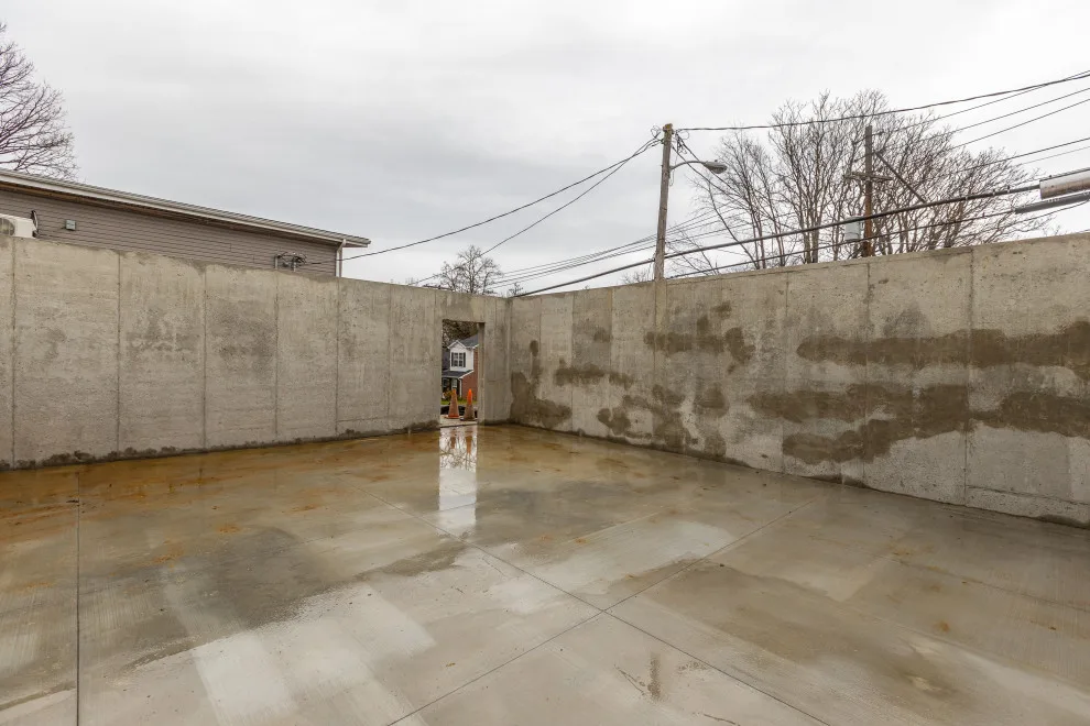 573 North Limestone - Post-Completion by J. Parrish Builders - Photo 57