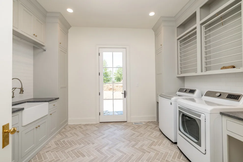 579 Park Avenue by J. Parrish Builders - Photo 40