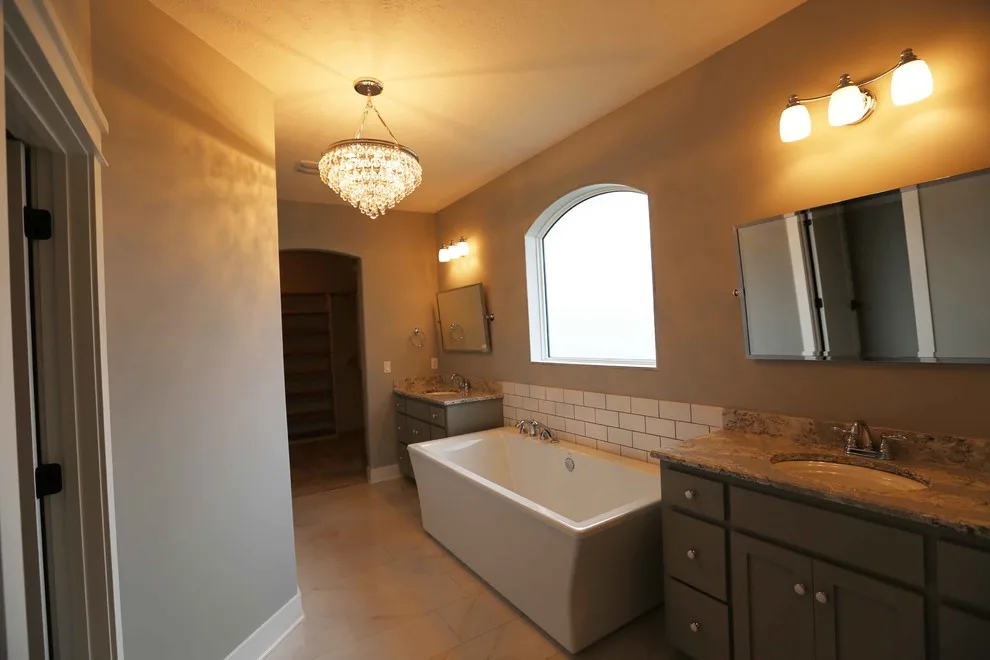 Brandenburg with six bedrooms by Landmark Performance Homes - Photo 37