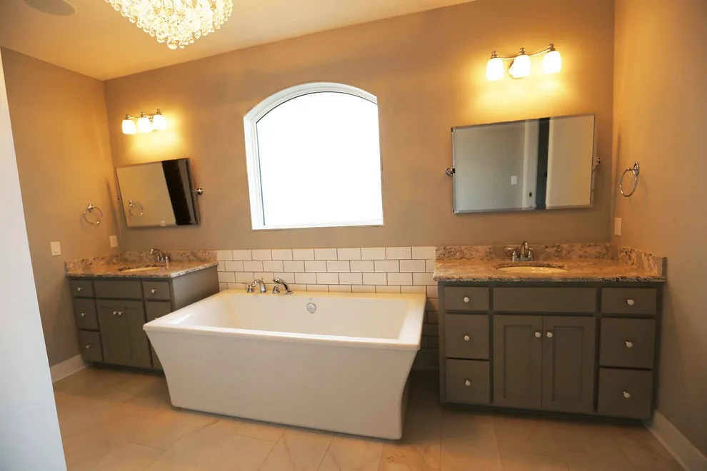 Brandenburg with six bedrooms by Landmark Performance Homes - Photo 27