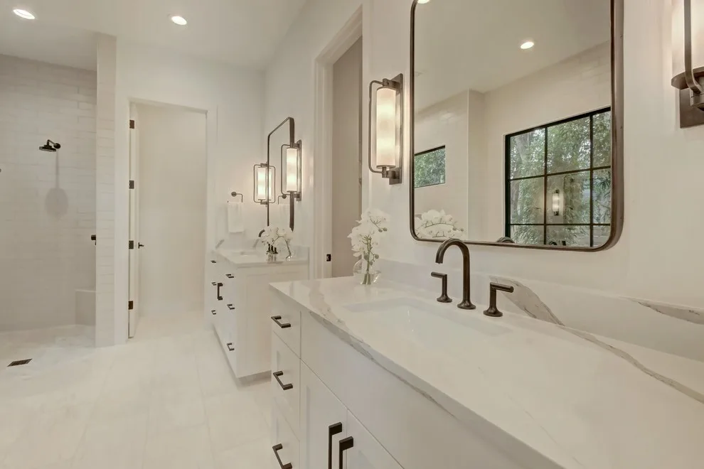 Seven Hundred Eight West Johanna by Moazami Homes - Photo 10