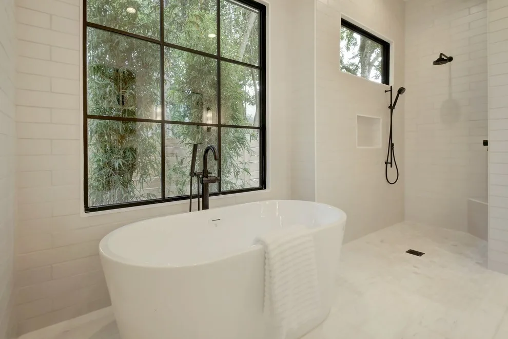 Seven Hundred Eight West Johanna by Moazami Homes - Photo 37