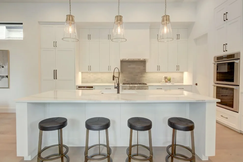 Seven Hundred Eight West Johanna by Moazami Homes - Photo 8