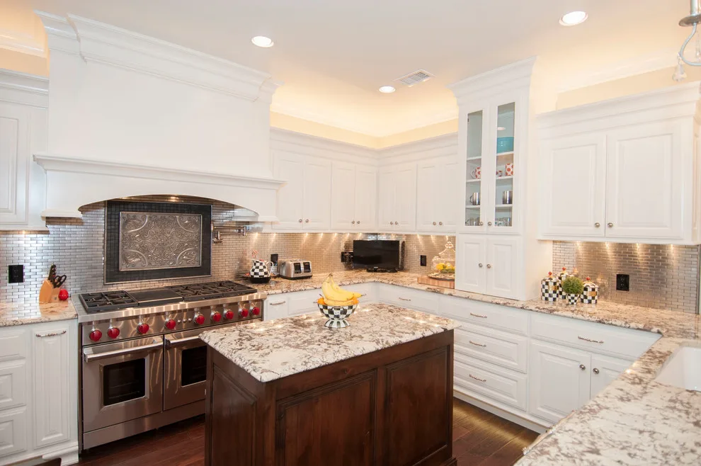 7228 Versailles - Renovation by Affluent Construction - Photo 8