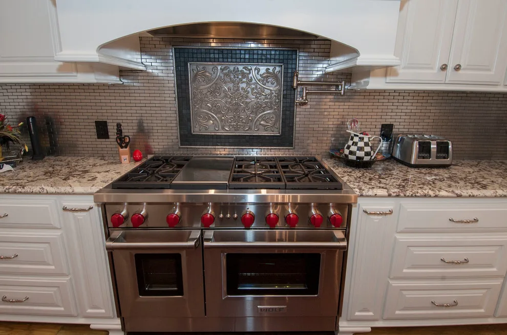7228 Versailles - Renovation by Affluent Construction - Photo 7