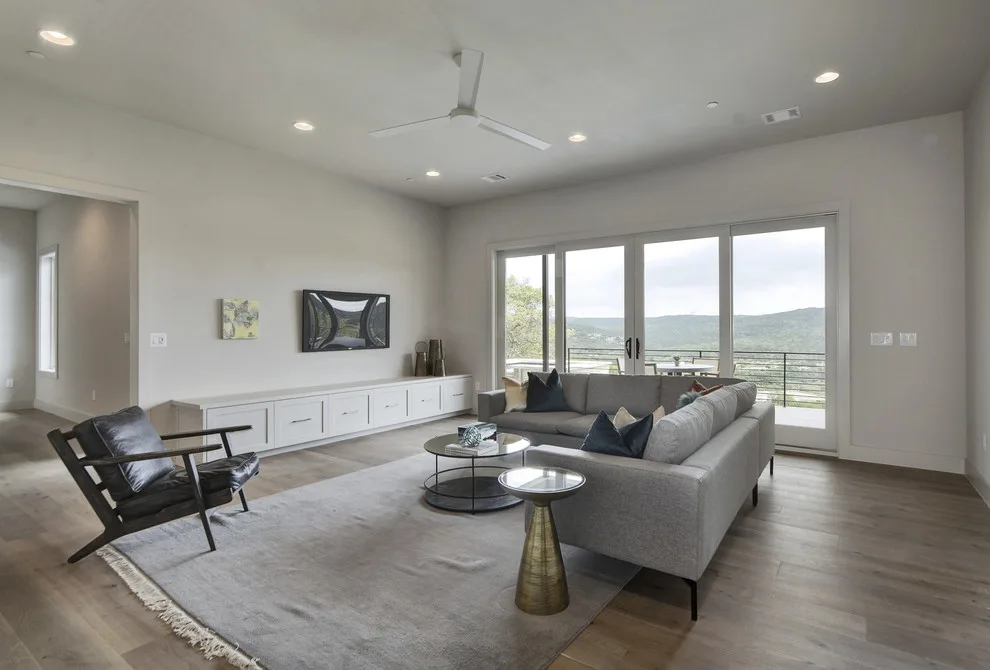 Vista Mountain Drive 7328 by Moazami Homes - Photo 2