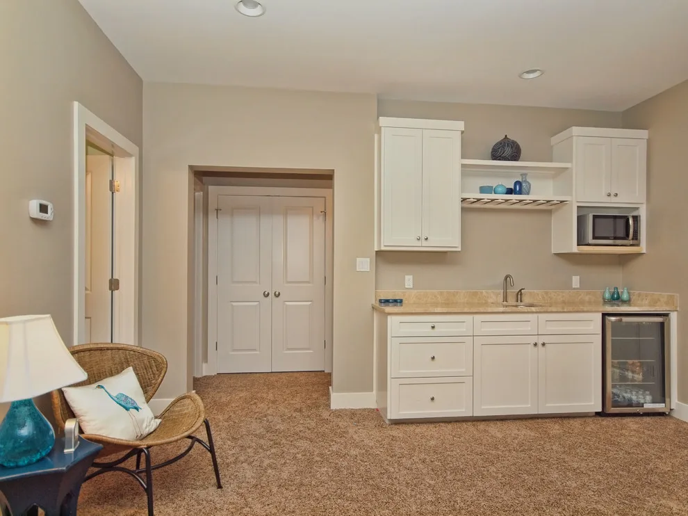 Long Point 7704 by Moazami Homes - Photo 10