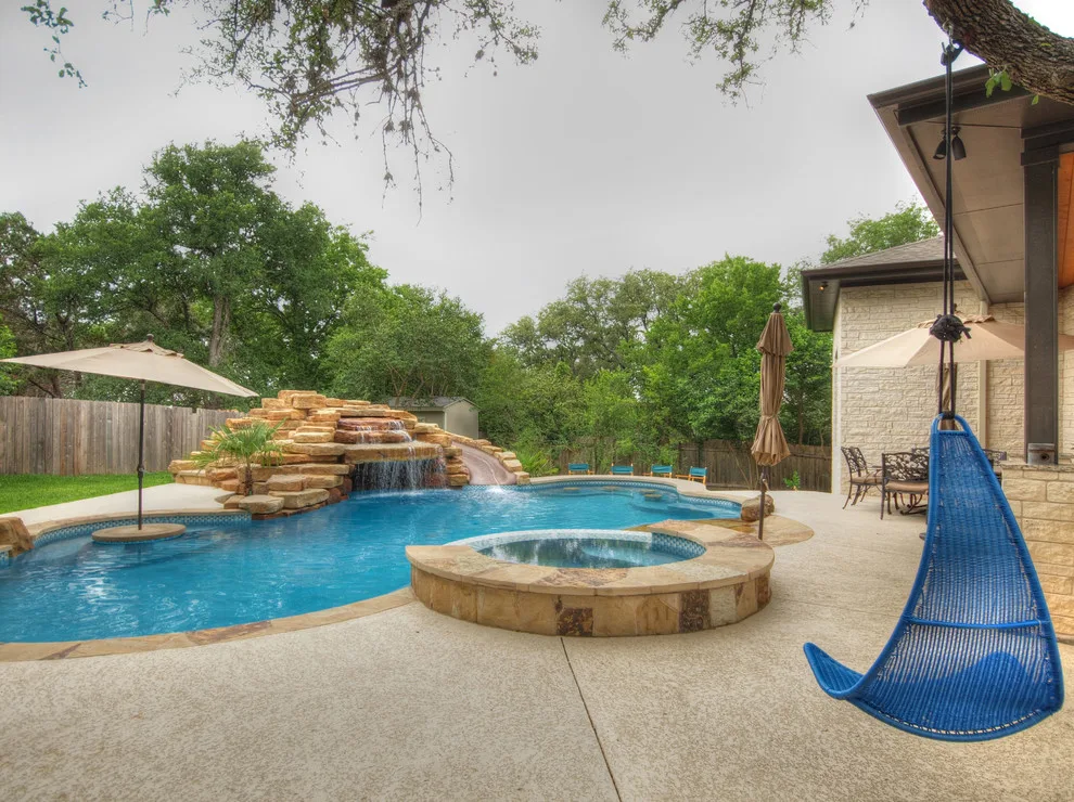 Long Point 7704 by Moazami Homes - Photo 4