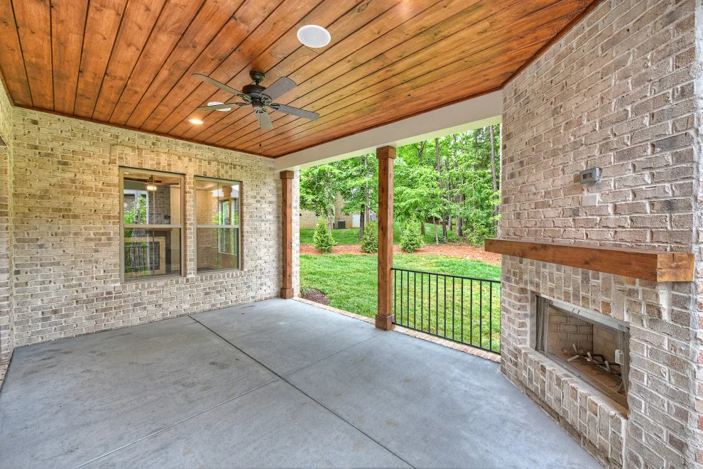 7848 Oakhaven Lane by Evolution Builders - Photo 20