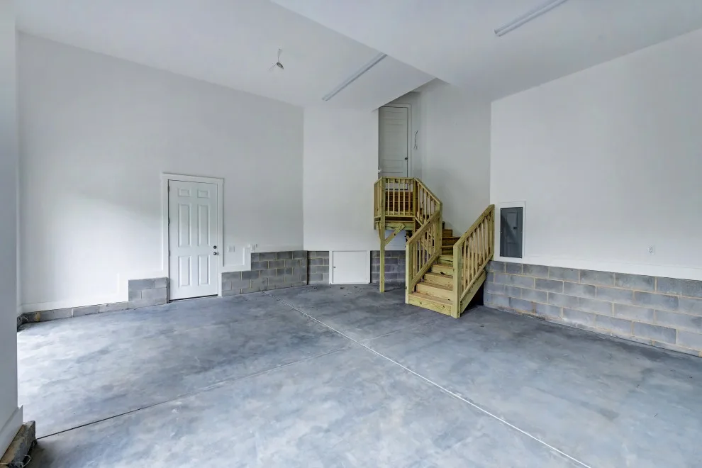 7848 Oakhaven Lane by Evolution Builders - Photo 11