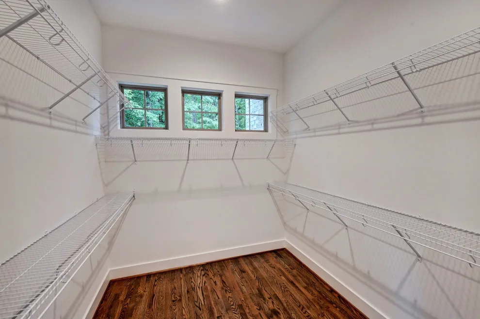 7848 Oakhaven Lane by Evolution Builders - Photo 16