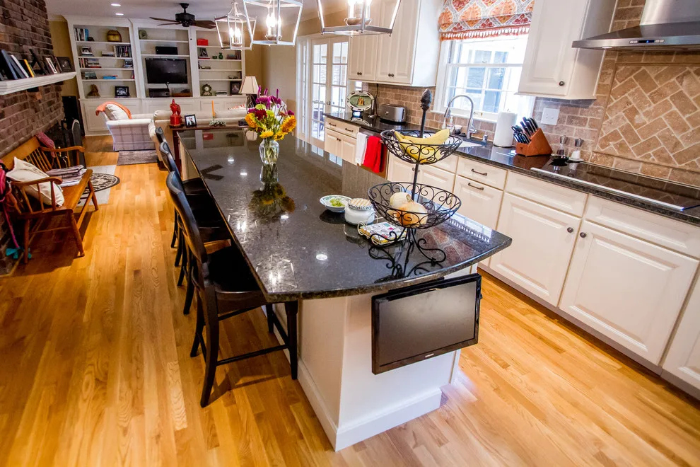 809 Chinoe - Later by J. Parrish Builders - Photo 7