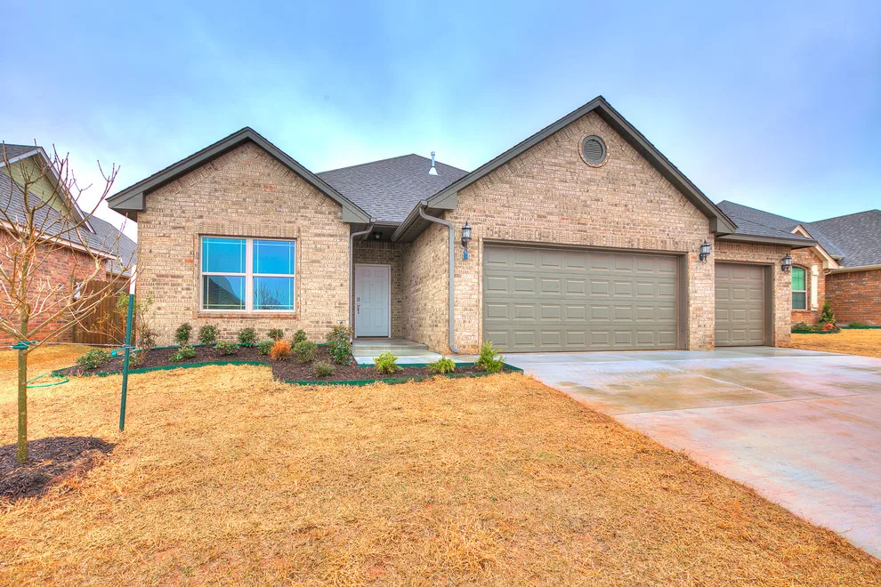 8425 Northwest 141st Circle by Authentic Custom Homes - Photo 21