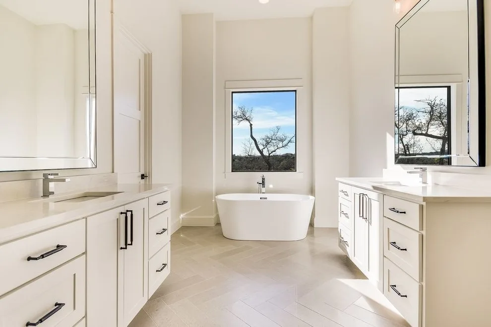 8508 Rollins Drive, Austin, Texas by Canyon Creek Homes, LP - Photo 7