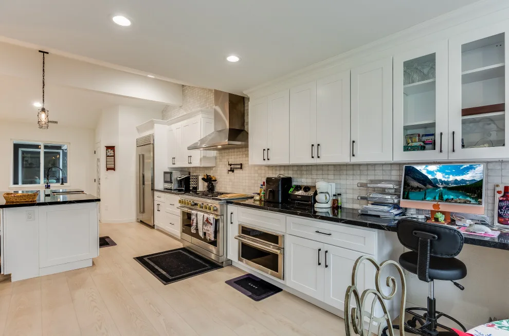 878 El Cerro Boulevard by REI Signature Homes Inc. - Photo 9