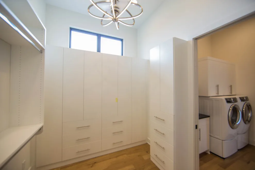 089 Traditional Modern by Duke Homes, Inc. - Photo 4