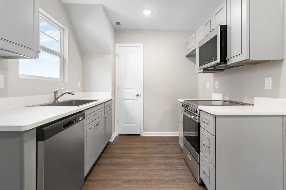 9609 2nd Bay Street - Lindsay Design by EDC Homes - Photo 10
