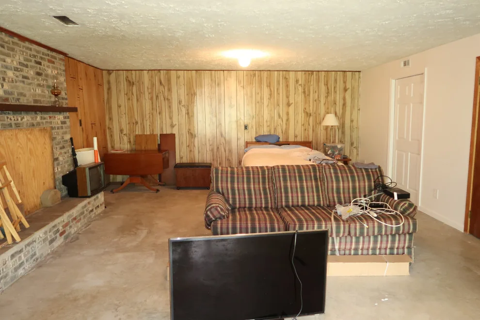 A Basement Clear-Out by Infinity Construction, Llc. - Photo 2