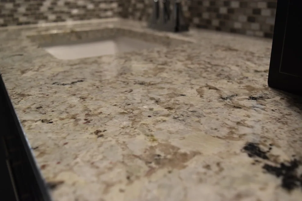 A Stunning New Construction by Gotcha Covered - Photo 12