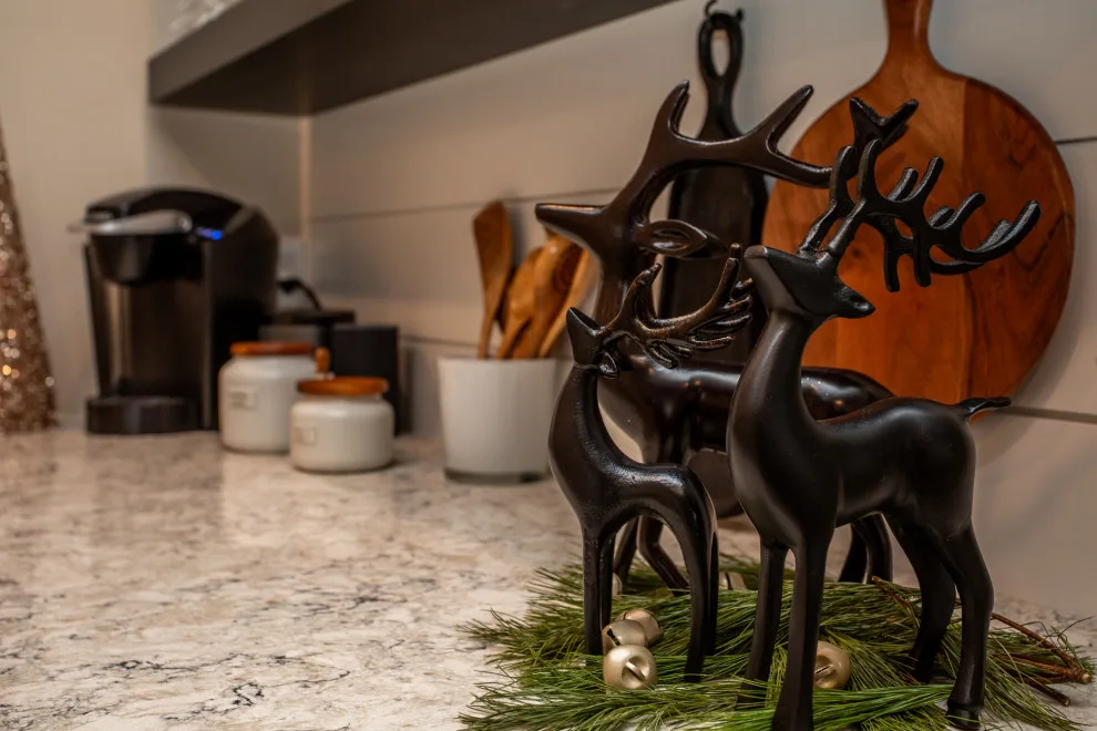 A Festive Coastal Kitchen by Baine Contracting, Inc. - Photo 34