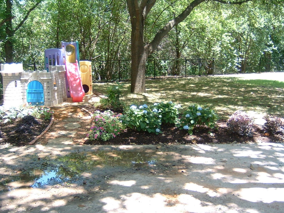 Mallad Landscape Installation by Dreamscapes LLC - Photo 9
