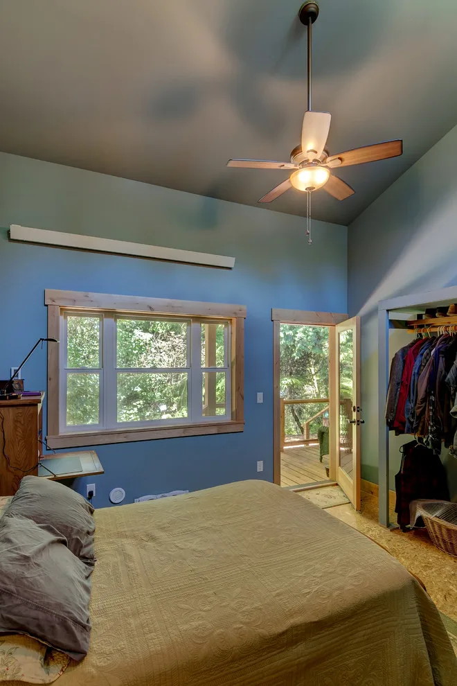 Contemporary Alger Cabin by Bellingham Bay Builders - Photo 10