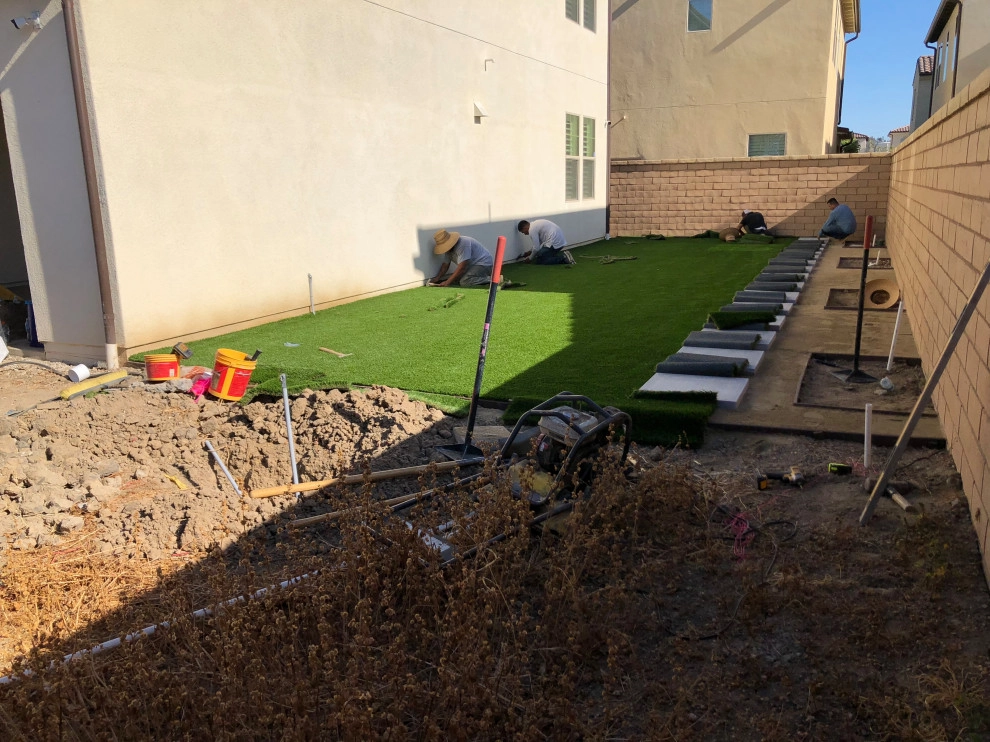 Porcelain and Pavers by Drip DTS Design And Build - Photo 18