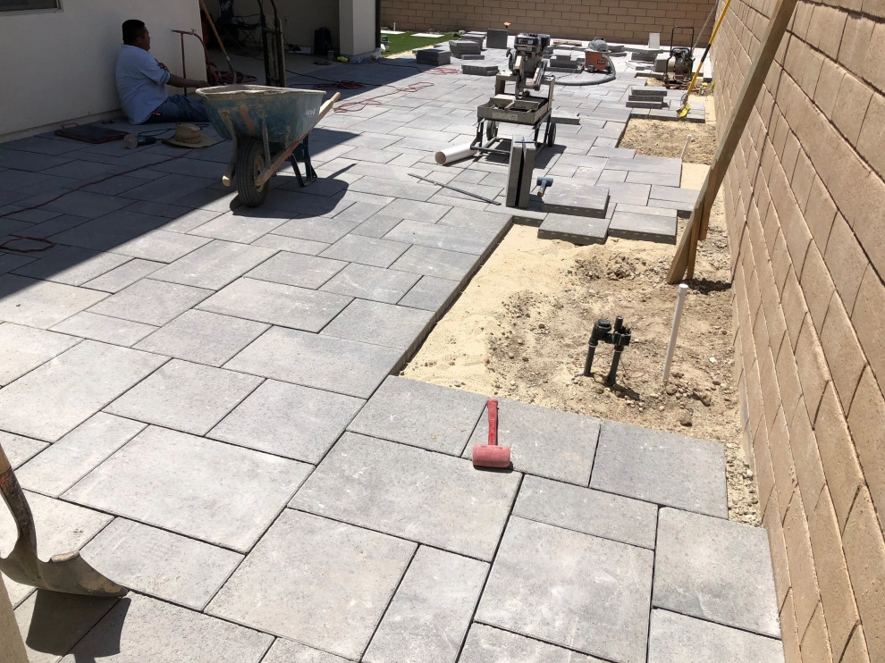 Porcelain and Pavers by Drip DTS Design And Build - Photo 14
