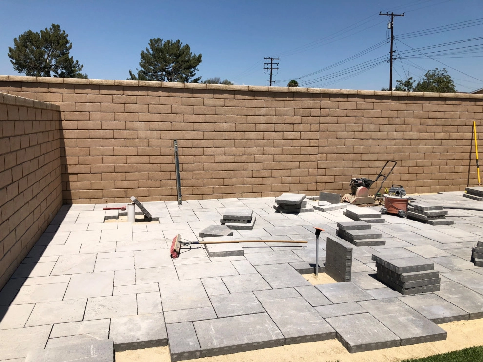 Porcelain and Pavers by Drip DTS Design And Build - Photo 9
