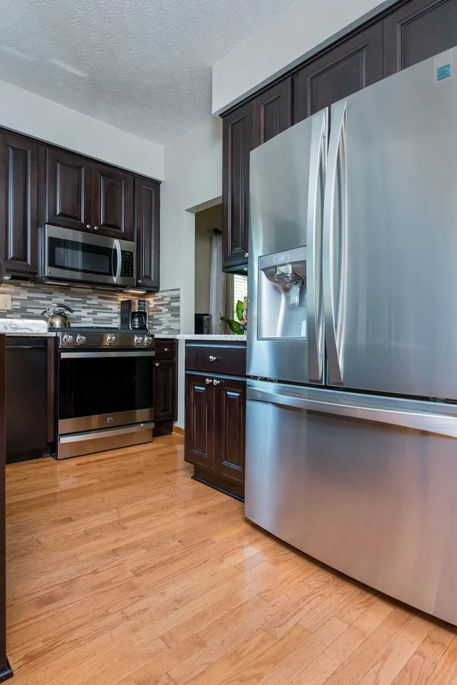 Simple Bath & Simple Kitchen - Photo 2