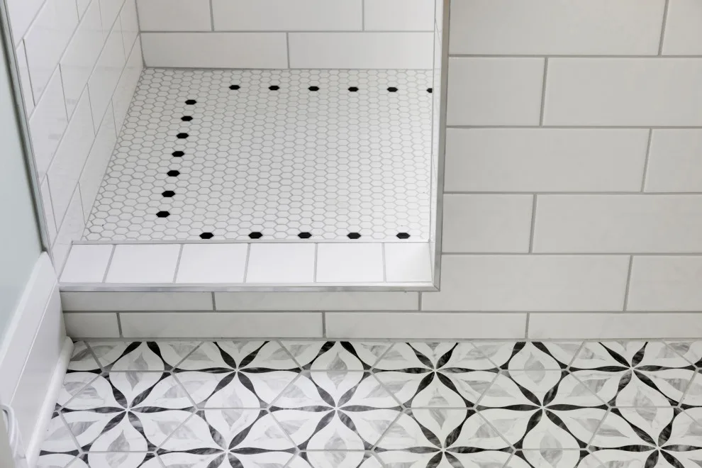 St. Paul Restroom by Prima Construction - Photo 4