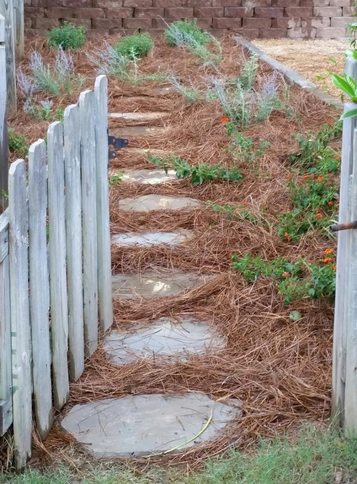 Custom Walkways by DSLD Land Management Company, Inc. - Photo 3