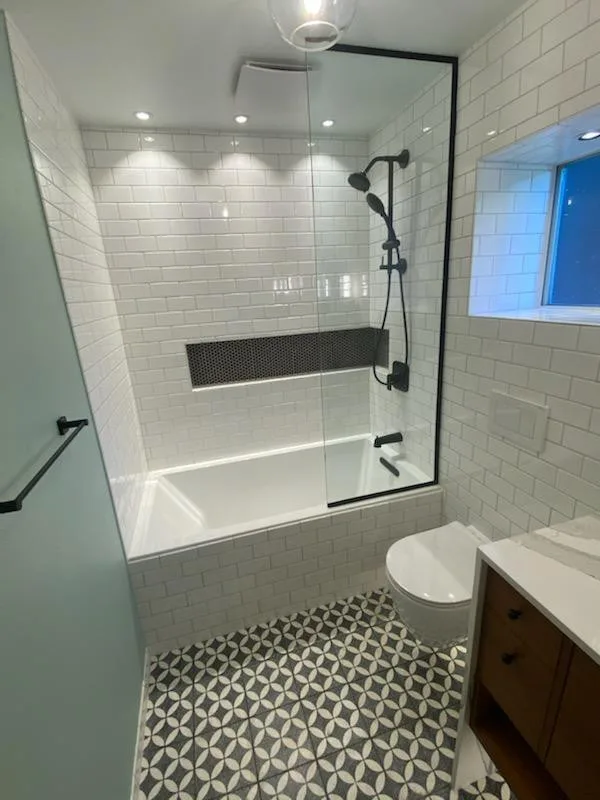 Stephanie's Bathroom Renovation, North Lake Whatcom by Bellinghamhomeworks - Photo 7