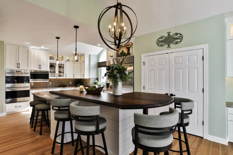Impressive Open Kitchen by Callier & Thompson Kitchens, Baths And Appliances - Photo 2
