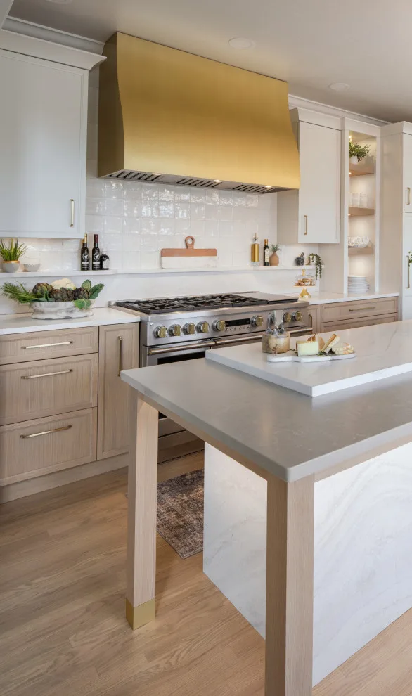 Elegant Transitional Kitchen Renovation in Oak Tree, Edmond by Edmond Kitchen & Bath LLC - Photo 8