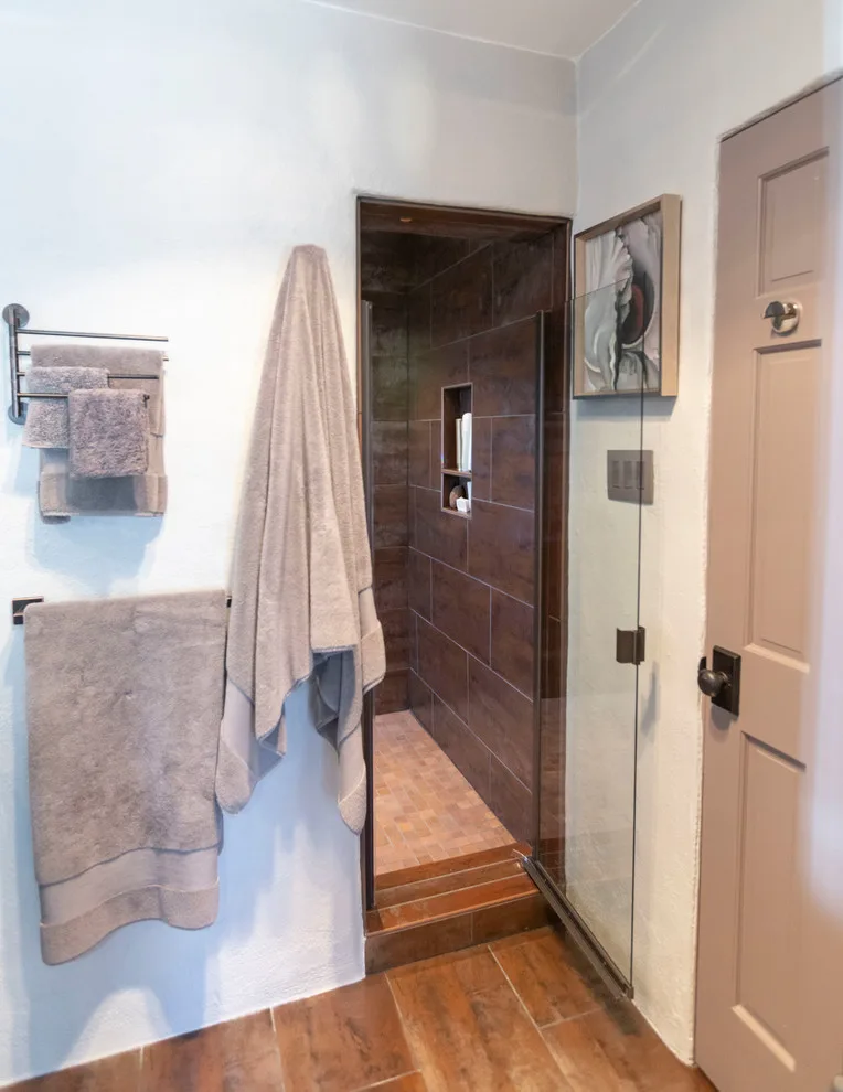 Suzanne's Kitchen and Bathroom Renovation by Poulin Design Center - Photo 31