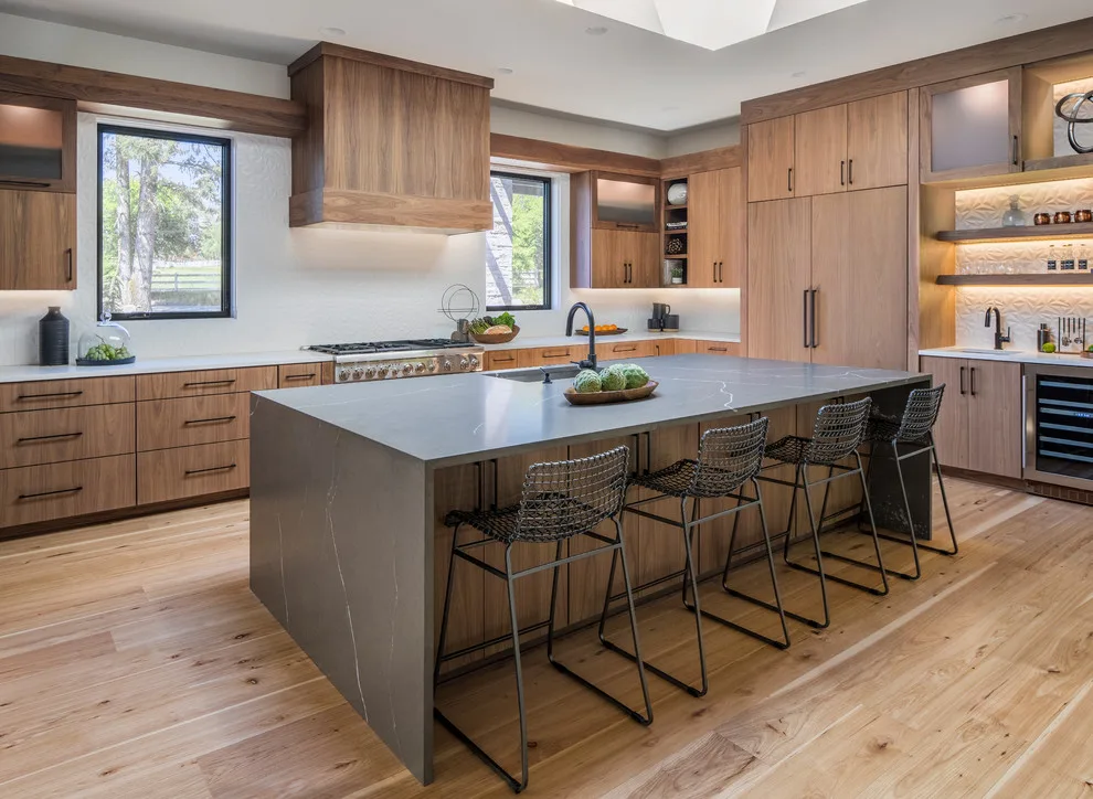 Sweetbriar | Custom Home in West Linn by Mountainwood Homes - Photo 16