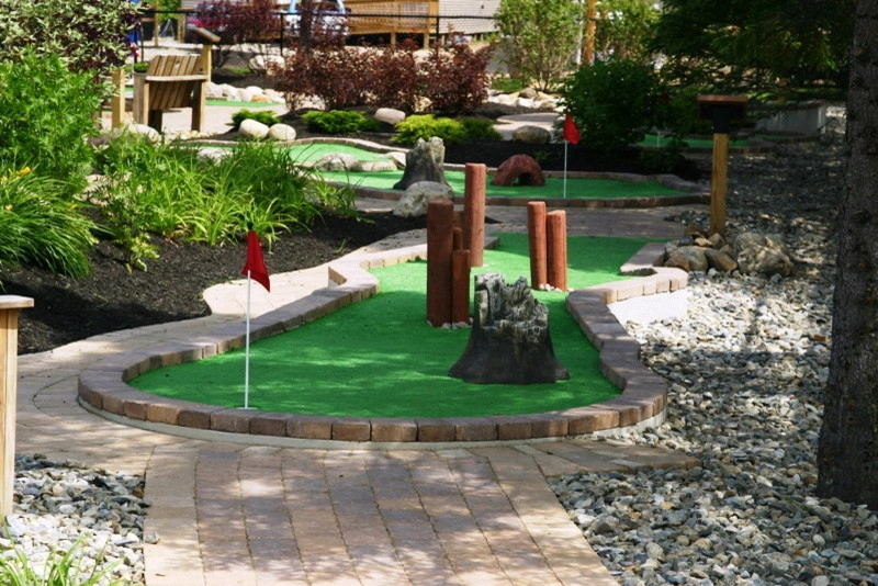 Miniature Golf Course by Earth, Turf, & Wood, Inc. - Photo 3