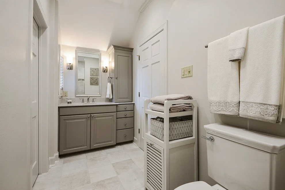 Tara's Bedroom and Bathroom Renovation by Spencer's Contracting LLC - Photo 9