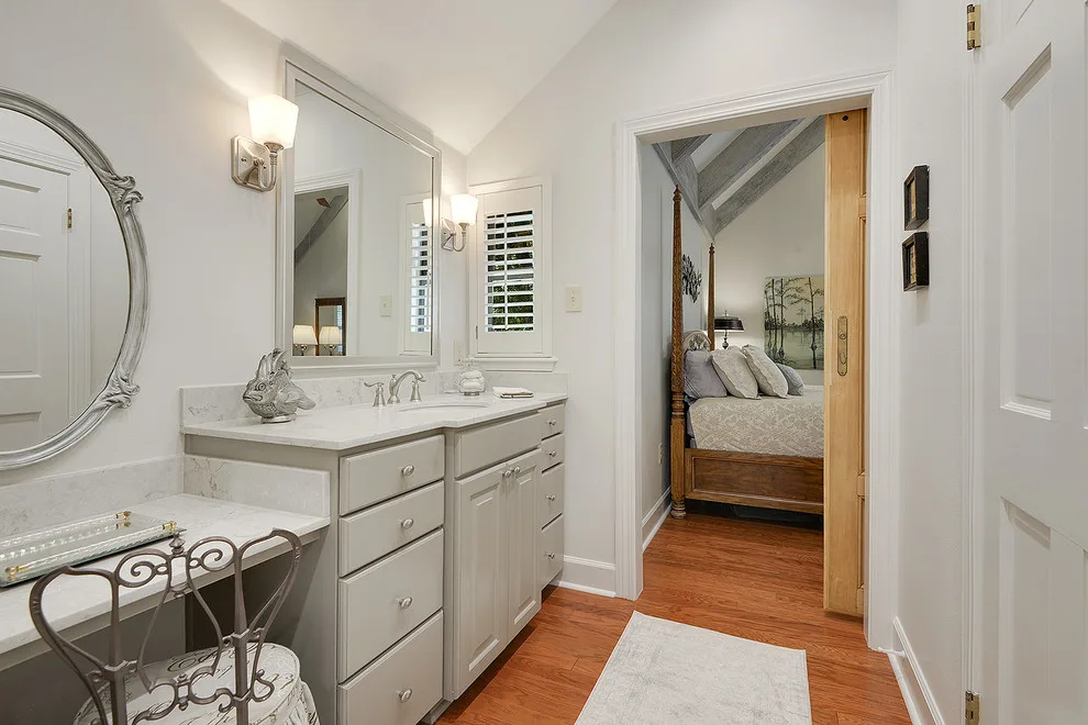 Tara's Bedroom and Bathroom Renovation by Spencer's Contracting LLC - Photo 6
