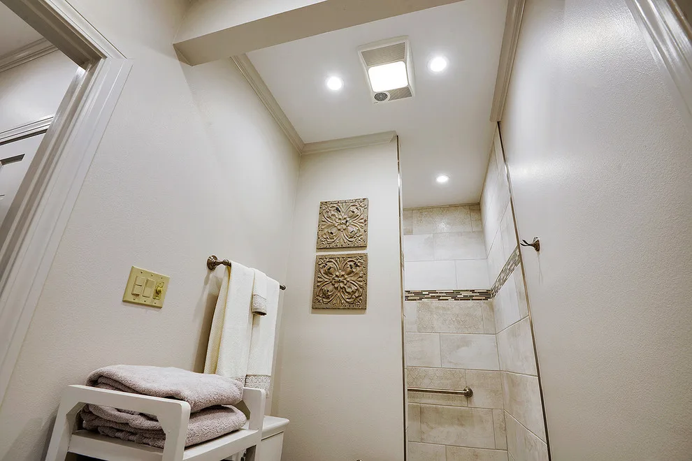 Tara's Bedroom and Bathroom Renovation by Spencer's Contracting LLC - Photo 10