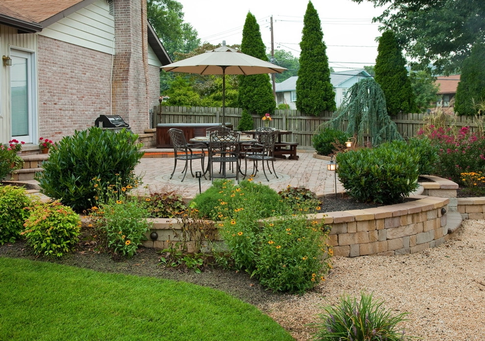 Denver, PA Project 2 by Earth, Turf, & Wood, Inc. - Photo 27
