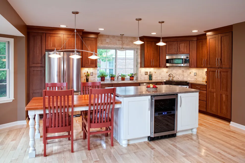 Elegant Kitchen Featuring a White Island by Lincorp / Borchert - Photo 2