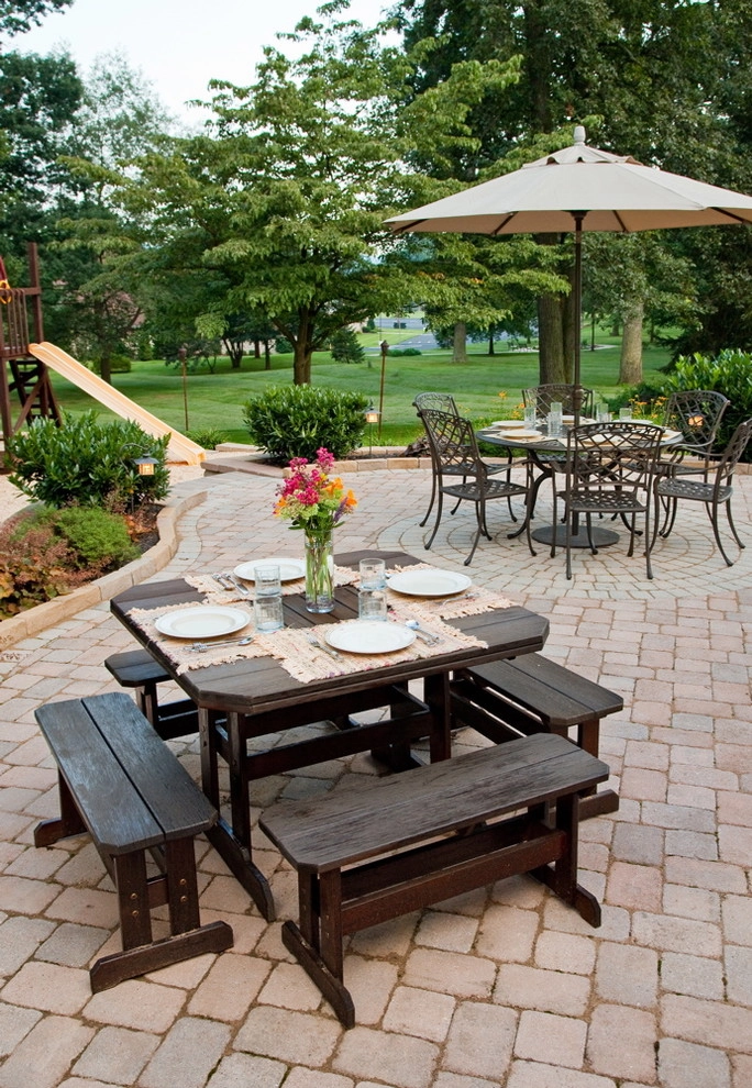 Denver, PA Project 2 by Earth, Turf, & Wood, Inc. - Photo 2